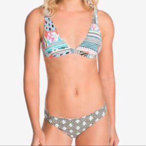Vera Bradley Other - Vera Bradley reversible bikini